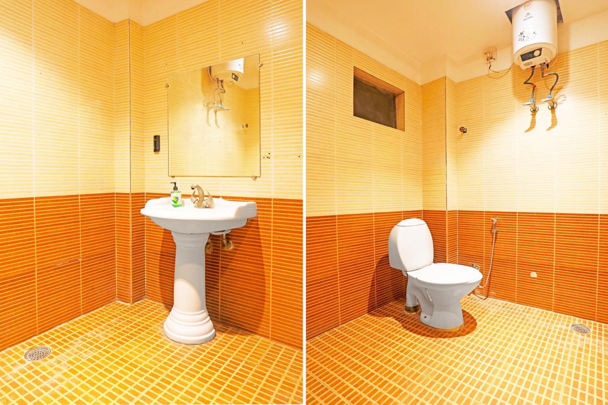 Super Townhouse Cantonment Formerly Sarin 3*